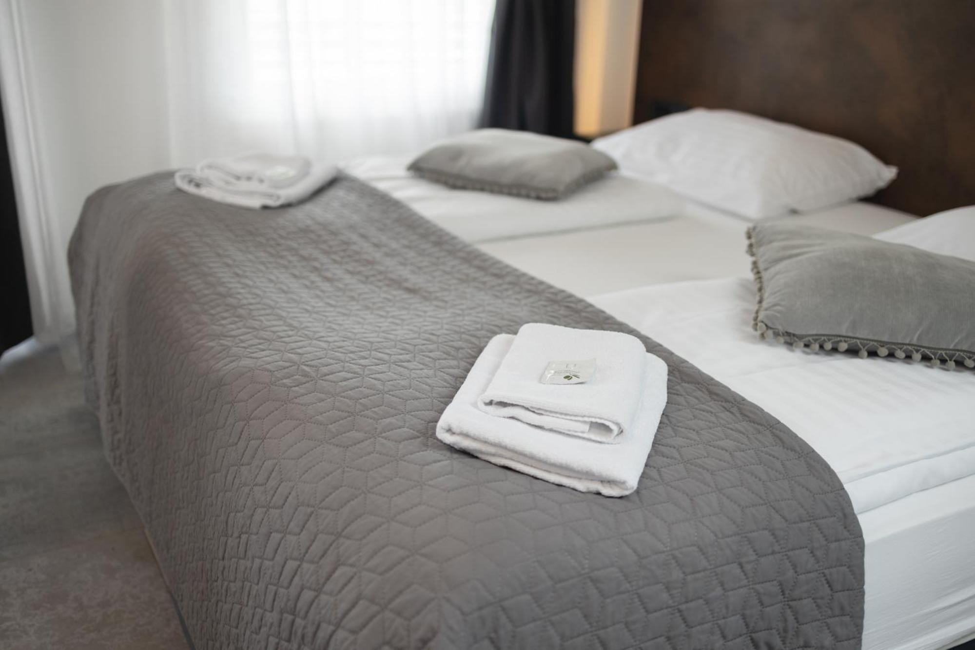 D8 B&B Zara Esterno foto